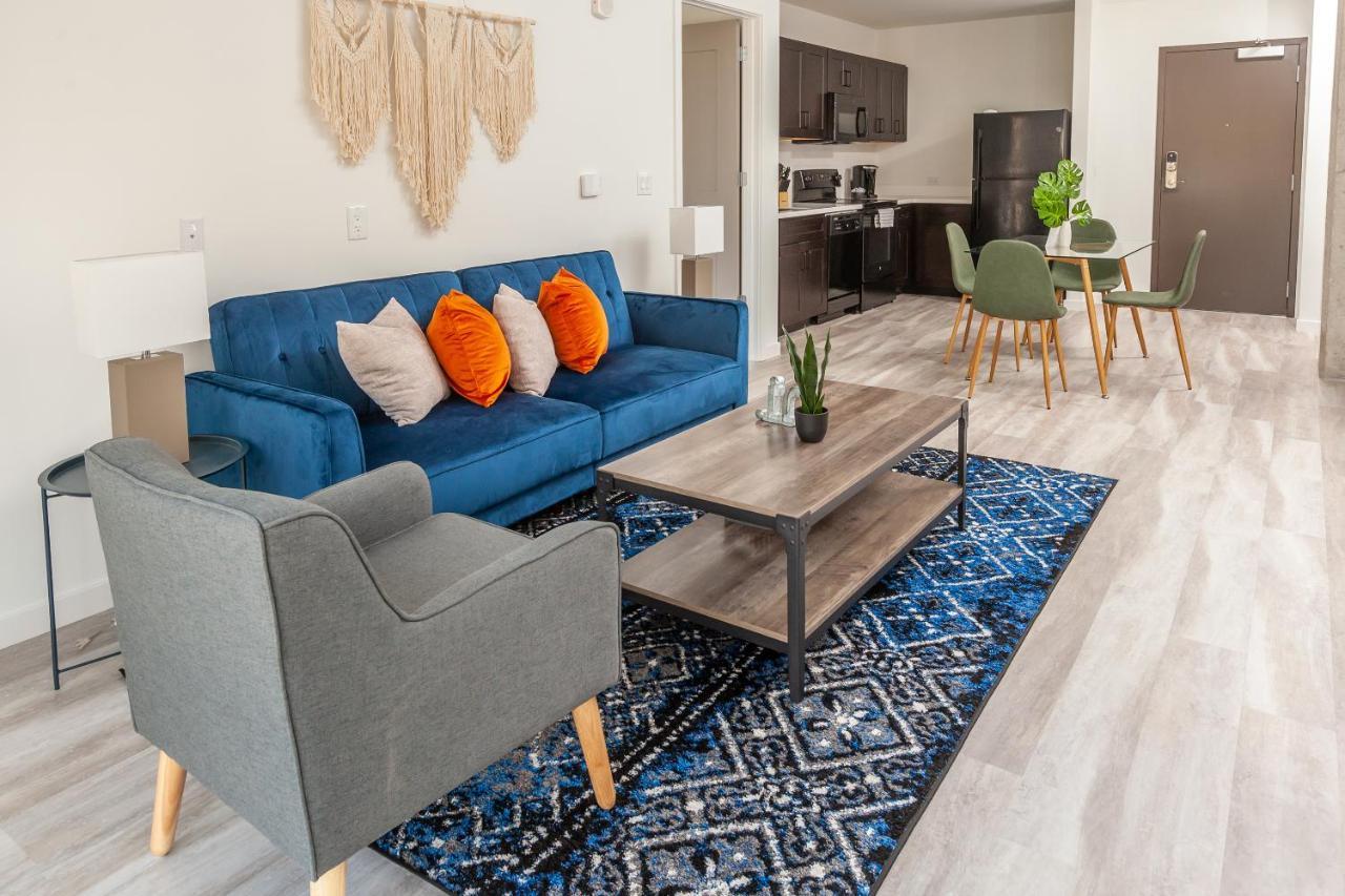 Frontdesk I The Blonde Apts Downtown Cincinnati Rom bilde