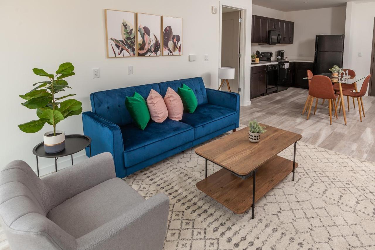 Frontdesk I The Blonde Apts Downtown Cincinnati Rom bilde